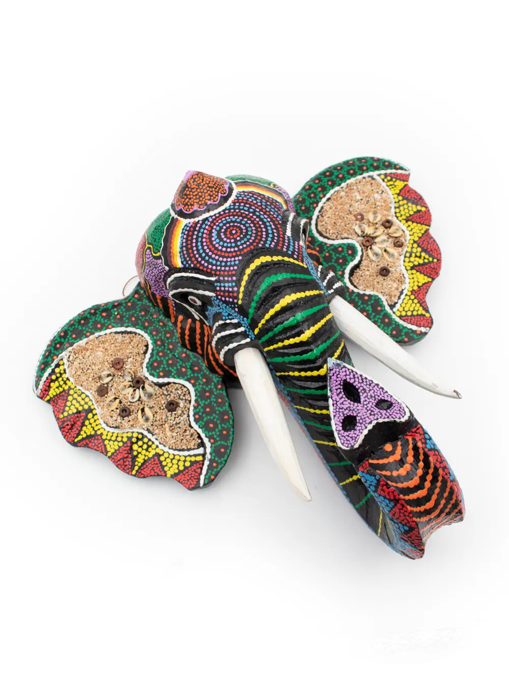 MÁSCARA DE ELEFANTE ARENA Y PUNTILLISMO